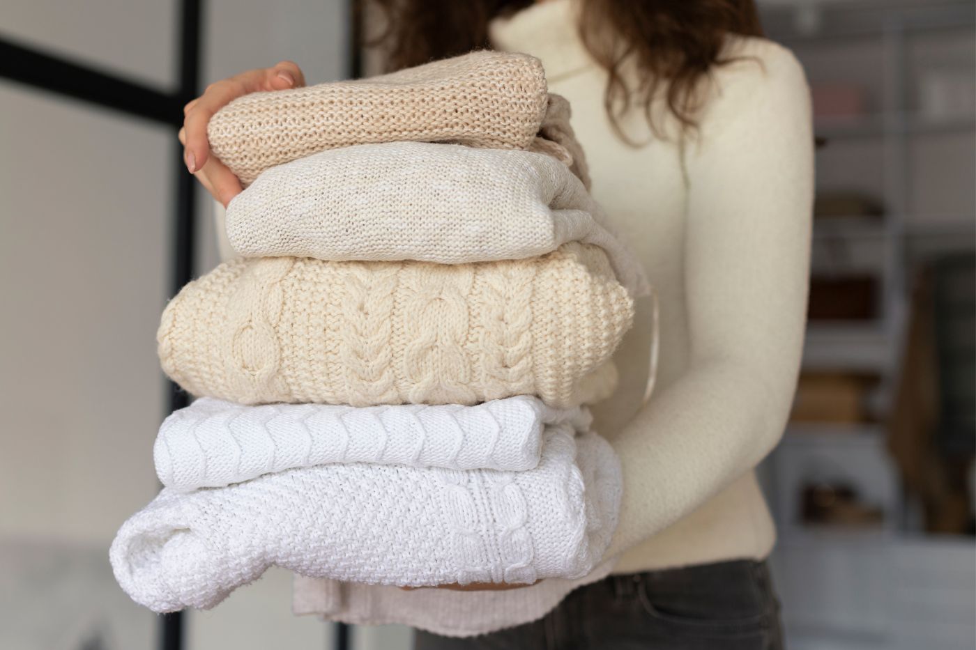 Como lavar roupa no frio: guia completo para secar mais rápido e evitar cheiro ruim